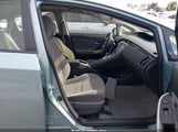 Toyota Prius Two JTDKN3DU5E1759415 снимка