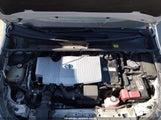 Toyota Prius Two JTDKBRFUXG3022582 снимка