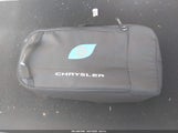 Chrysler Pacifica Hybrid Touring Plus 2C4RC1H70JR276238 снимка