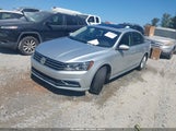 Volkswagen Passat 1.8T Se 1VWBT7A30HC006499 photo