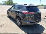 Toyota Rav4 Le 2T3BFREV6JW748877 снимка