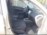 Mitsubishi Outlander Sport 2.0 Es/2.0 Le/2.0 Ralliart/2.0 S/2.0 Se/2.0 Trail Edition JA4ARUAU4TU013523 fotografie