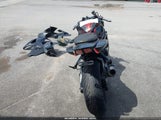 Suzuki Gsx-R750 JS1GR7KA272107451 снимка