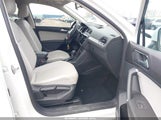 Volkswagen Tiguan 2.0T Se/2.0T Sel 3VV2B7AX0JM080326 снимка