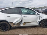 Tesla Model Y Long Range Dual Motor All-Wheel Drive 5YJYGDEE8MF102521 снимка