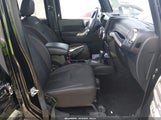 Jeep Wrangler Unlimited Sahara 1C4BJWEG4GL152564 photo