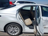 Toyota Camry Hybrid Xle 4T1B21HKXJU006716 fotografie