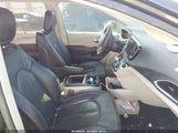 Chrysler Pacifica Touring L 2C4RC1BG8NR150417 снимка