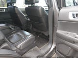 Ford Explorer Limited 1FMHK8F8XBGA81605 fotografie