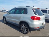 Volkswagen Tiguan Se WVGAV7AX7CW600876 снимка