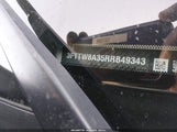 Ford Maverick Xl 3FTTW8A35RRB49343 снимка