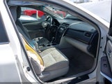 Toyota Camry Le 4T1BF1FK2HU803611 снимка