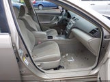 Toyota Camry Le 4T1BE46KX8U752105 photo