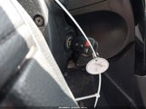Toyota Corolla Le 2T1BURHE3JC086137 снимка