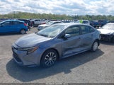 Toyota Corolla Le JTDEPRAE8LJ021936 снимка
