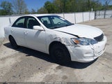 Toyota Camry Le 4T1BE32KX4U289294 снимка
