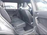 Volkswagen Tiguan 2.0T Se/2.0T Se R-Line Black/2.0T Sel 3VV3B7AX9MM086358 fotografie