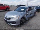 Honda Accord Touring V6 1HGCR3F98HA006615 fotografie