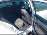 Volkswagen Golf 3VW217AU4HM013484 снимка