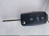 Volkswagen Jetta 2.0L S 3VW2K7AJ0DM380752 снимка