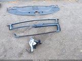 Chevrolet Suburban Lt 1GNSKHKC5JR274615 photo