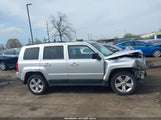 Jeep Patriot Latitude 1C4NJPFA6CD627228 снимка