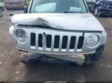 Jeep Patriot Latitude 1C4NJPFA6CD627228 снимка