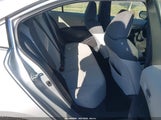 Toyota Corolla Le JTDEPRAE9LJ071356 снимка