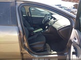 Ford Focus Se 1FADP3K29DL335491 снимка