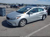Kia Forte Lx 3KPFK4A72JE176127 снимка