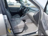 Toyota Highlander Hybrid V6 JTEEW21A770045322 photo