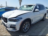BMW X5 xDrive40I 5UXCR6C53KLK85922 fotografie