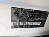 Toyota Rav4 Limited JTMN1RFV1LJ039270 снимка