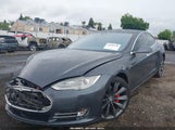 Tesla Model S 70D/85D/P85D 5YJSA1H29FFP77191 fotografie