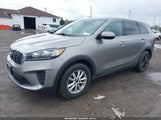 Kia Sorento 2.4L Lx 5XYPG4A39KG520379 photo