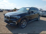 BMW X5 xDrive40I 5UXCR6C50KLK80385 photo