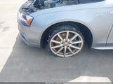 Audi A4 2.0T Premium WAUBFAFL0GN002968 снимка