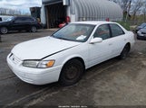 Toyota Camry Le V6 JT2BF22K6W0140881 photo