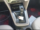 Hyundai Elantra Se KMHD74LF0HU392093 снимка