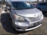 Toyota Sienna Le 7 Passenger 5TDJZ3DC5HS176759 снимка
