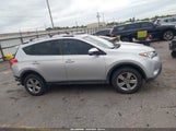 Toyota Rav4 Xle 2T3WFREV8FW207063 снимка
