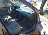 Toyota Camry Le JT2BG22K7W0123312 fotografie