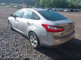 Ford Focus Se 1FADP3F2XDL193629 photo