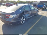Honda Accord Touring 2.0T 1HGCV2F9XJA021158 fotografie