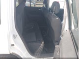 Jeep Patriot Latitude 1C4NJRFB5FD183610 снимка