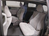Toyota Sienna Le 8 Passenger 5TDKZ3DC7HS854030 снимка