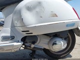 Vespa Granturismo 200 ZAPM319K275007997 photo