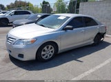 Toyota Camry Le JTNBF3EK3A3004283 снимка