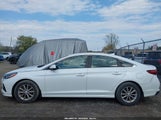 Hyundai Sonata Se 5NPE24AF7JH674015 снимка