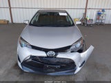 Toyota Corolla Le 5YFBURHE7JP853987 снимка